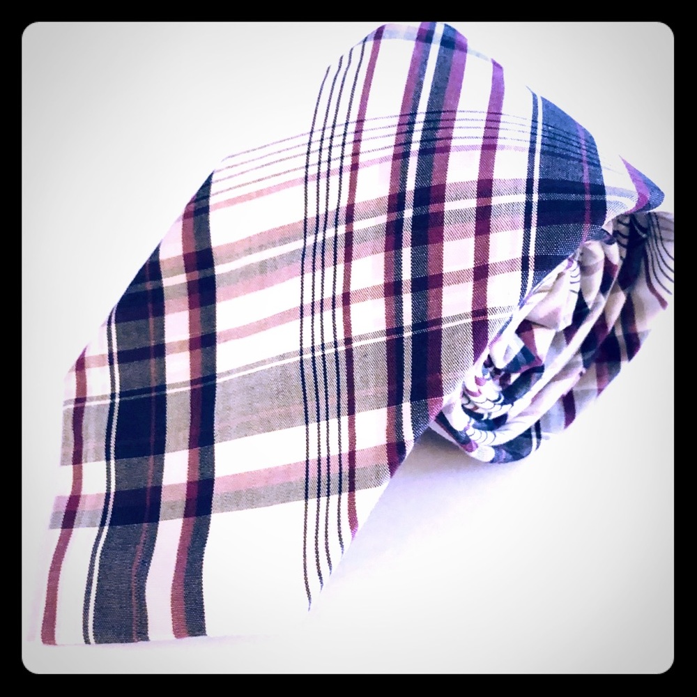 Narrow Express Tie